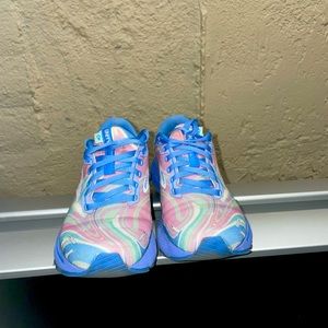 Brooks Size 7.5